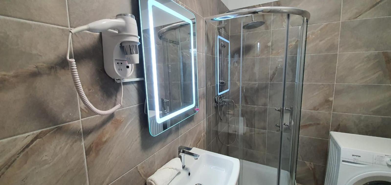 Alezzi Resort Luxury Apartament Prima Linie La Mare Năvodari Exteriör bild