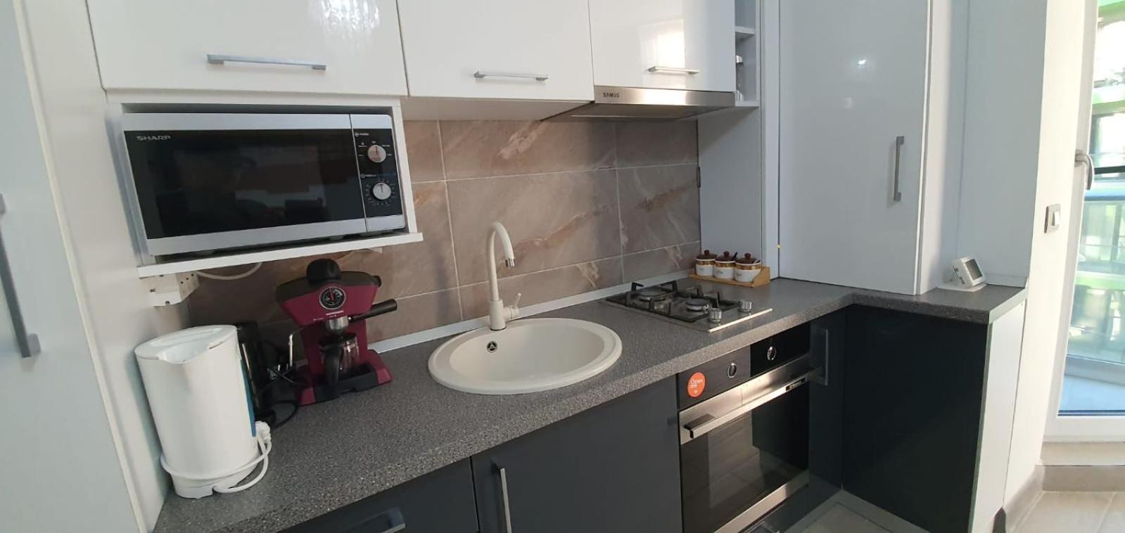 Alezzi Resort Luxury Apartament Prima Linie La Mare Năvodari Exteriör bild