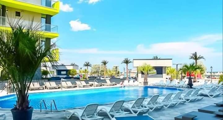 Alezzi Resort Luxury Apartament Prima Linie La Mare Năvodari Exteriör bild